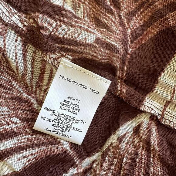 O'Neill Women's Tropical Print Shorts | Top Set - Size S-M - Picture 4 of 9